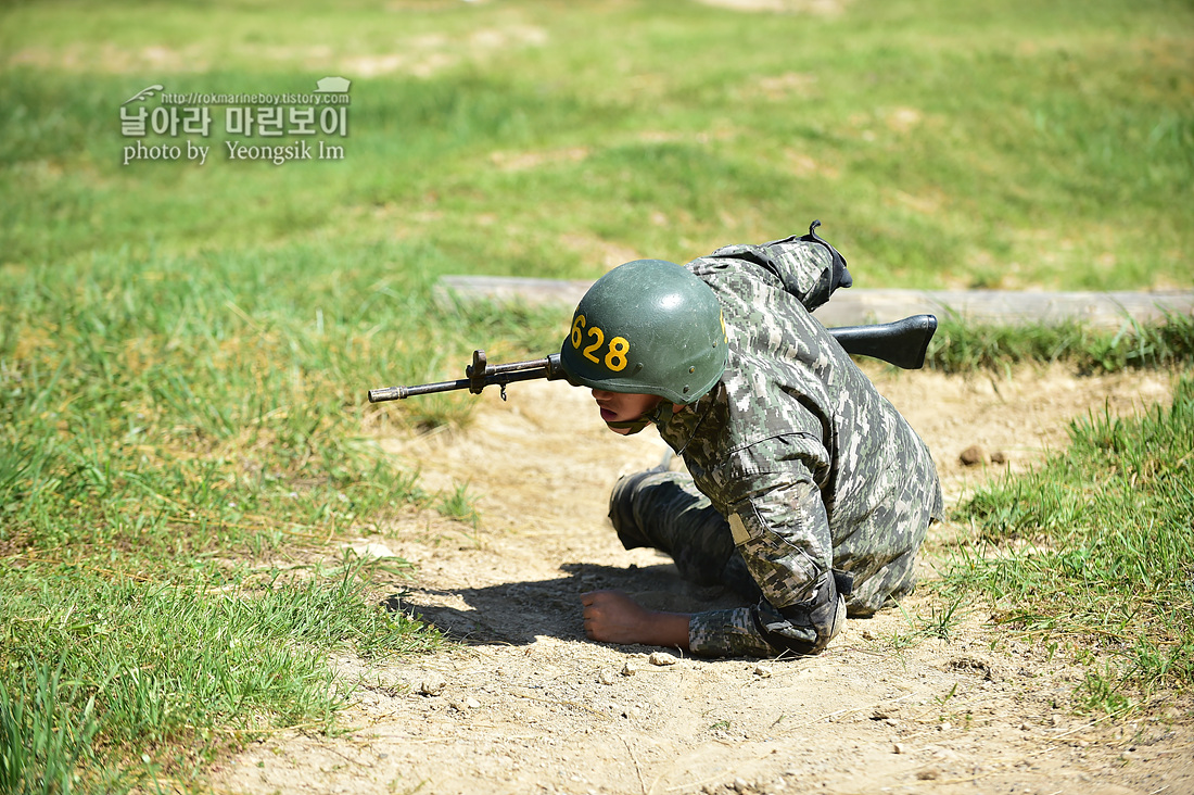 해병대 신병 1260기 5교육대 극기주_1369.jpg