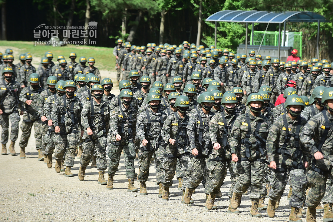 해병대 신병 1260기 5교육대 극기주_0431.jpg