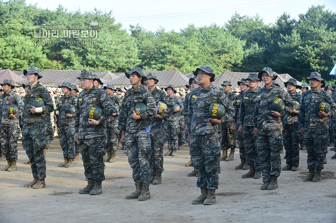 해병대 신병 1260기 3교육대 극기주_0733.jpg