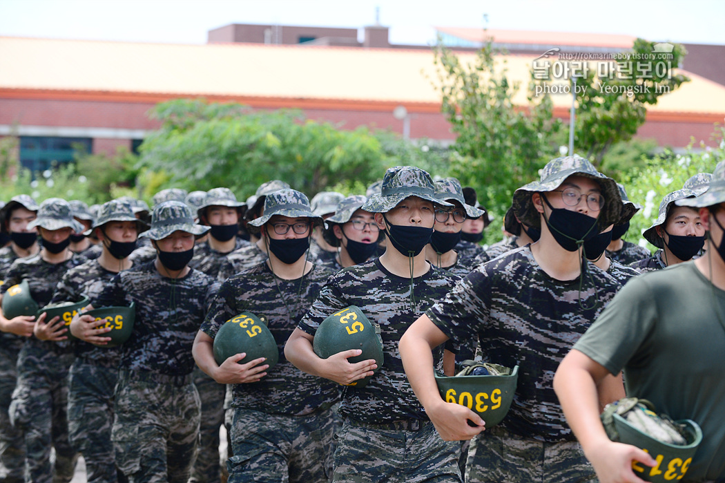 해병대 신병 1260기 5교육대 4주차 목봉장애물 사진 임영식 3_1282.jpg