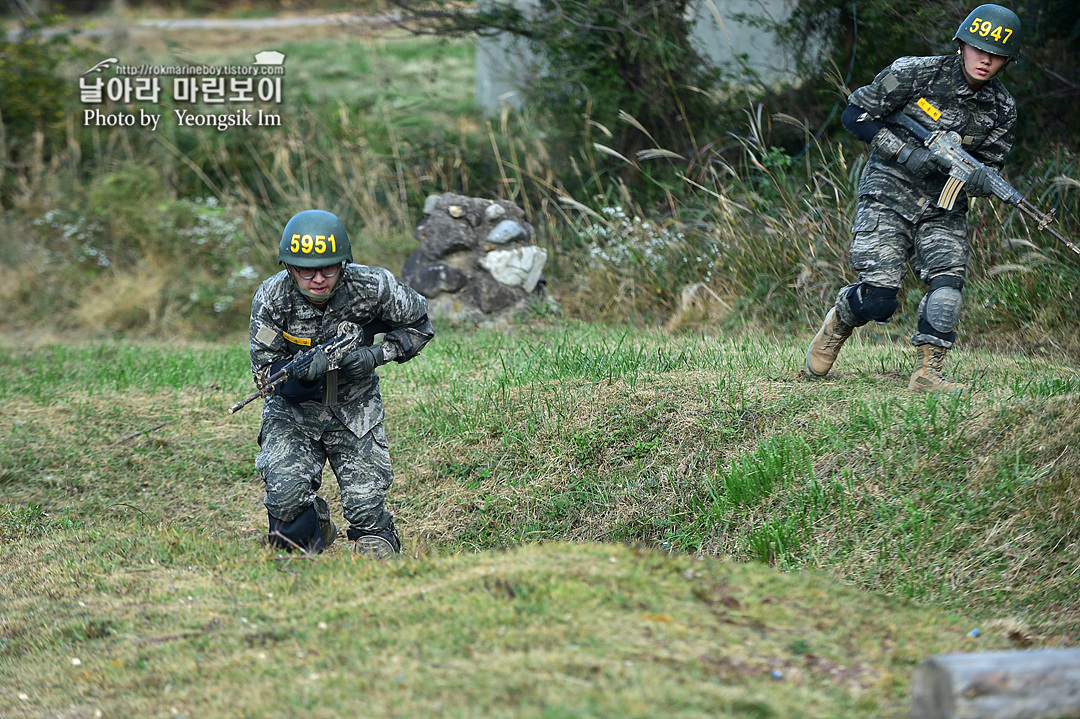 해병대 신병 1262기 5교육대 극기주 각개전투_8972.jpg