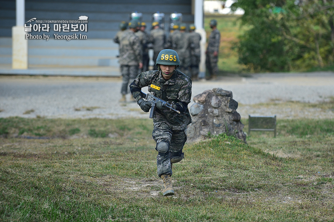 해병대 신병 1262기 5교육대 극기주 각개전투_8965.jpg