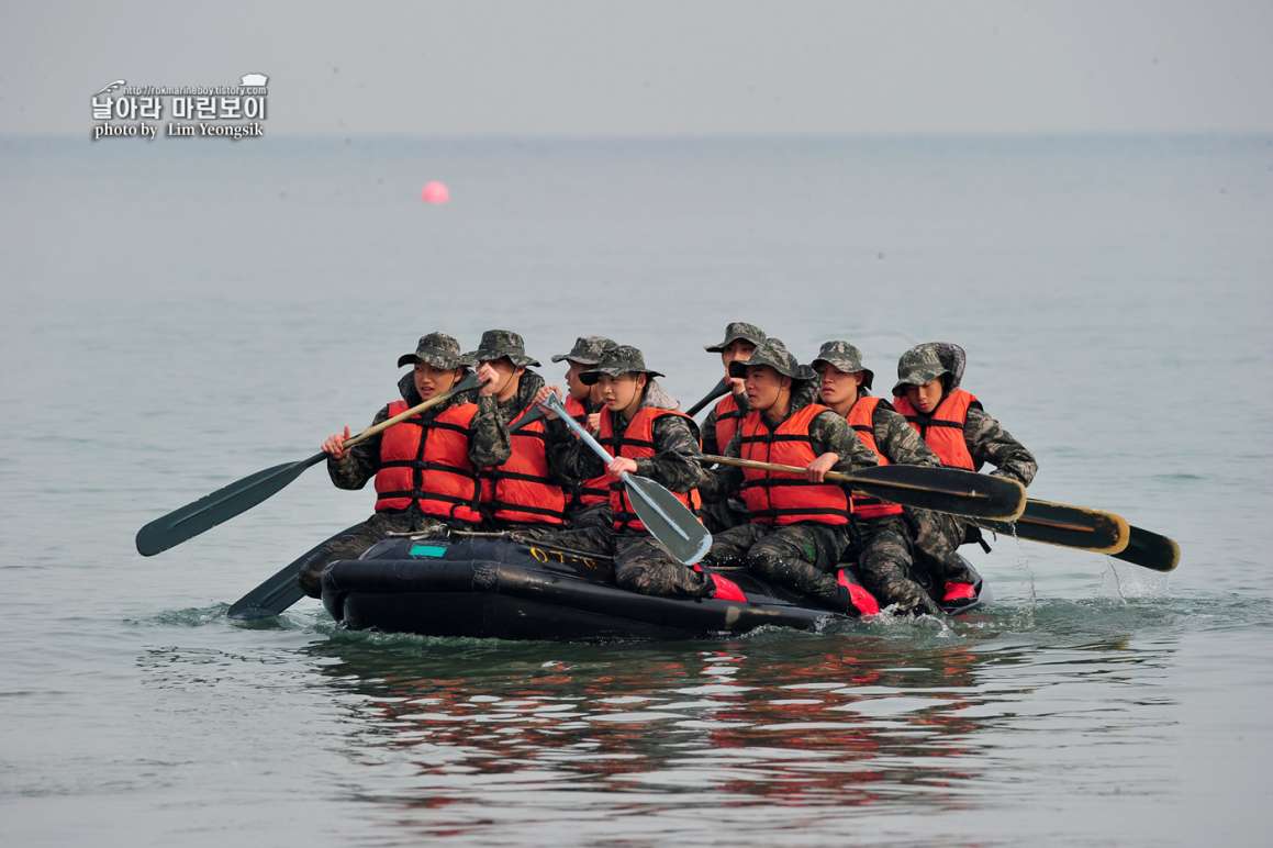 해병대 신병 1252기 4주차 5교육대 해상돌격_0166.jpg