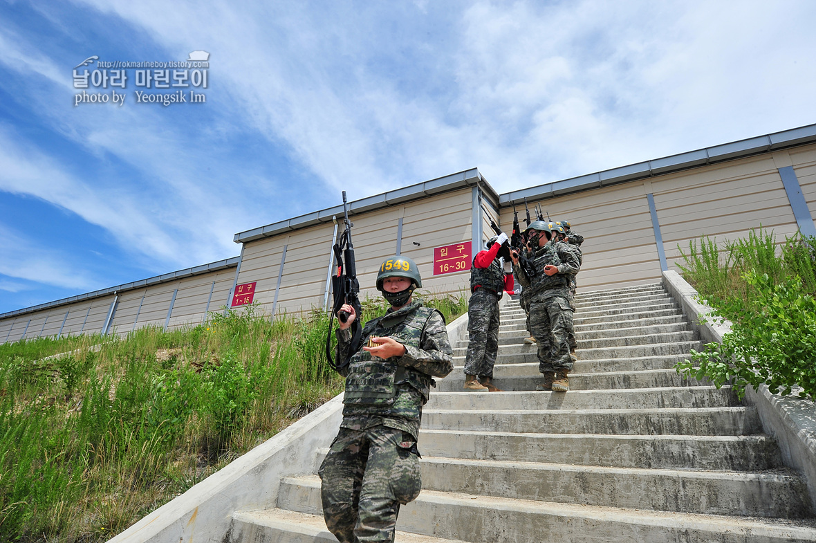 해병대 신병 1259기 1교육대 전투사격 사진 임영식작가_8000.jpg