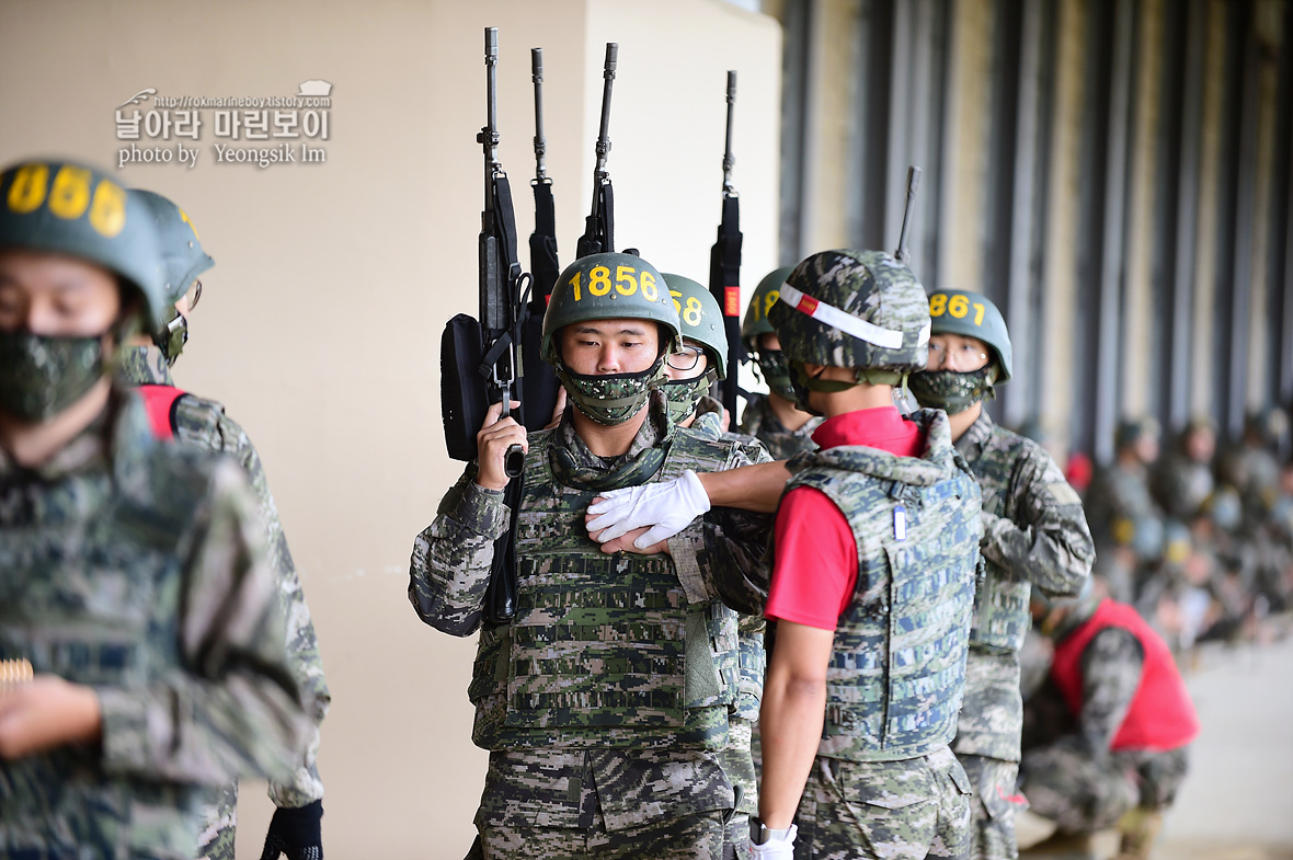 해병대 신병 1259기 1교육대 전투사격 사진 임영식작가_1856.jpg