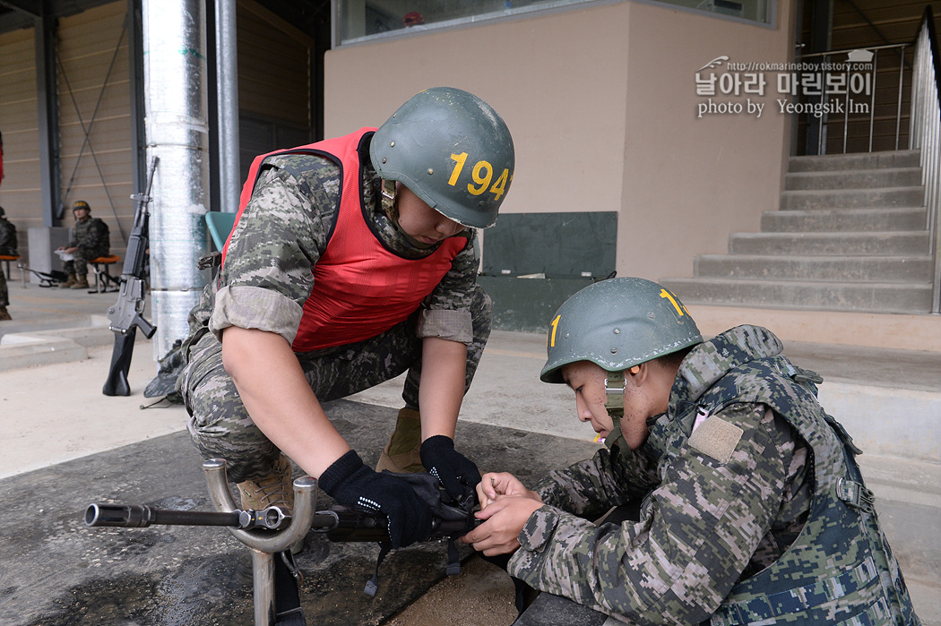 해병대 신병 1261기 1교육대 3주차 전투사격_4230.jpg