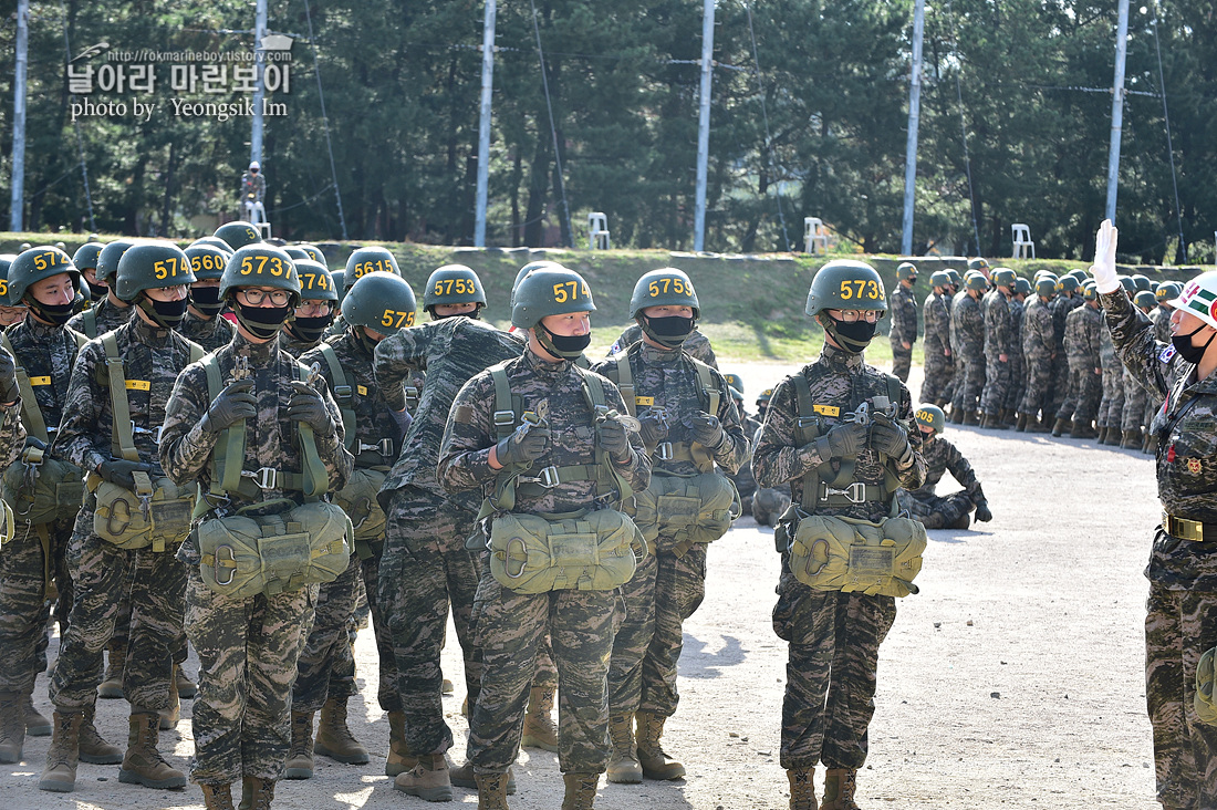 해병대 신병 1262기 5교육대 3주차 공중돌격훈련 7_2337.jpg