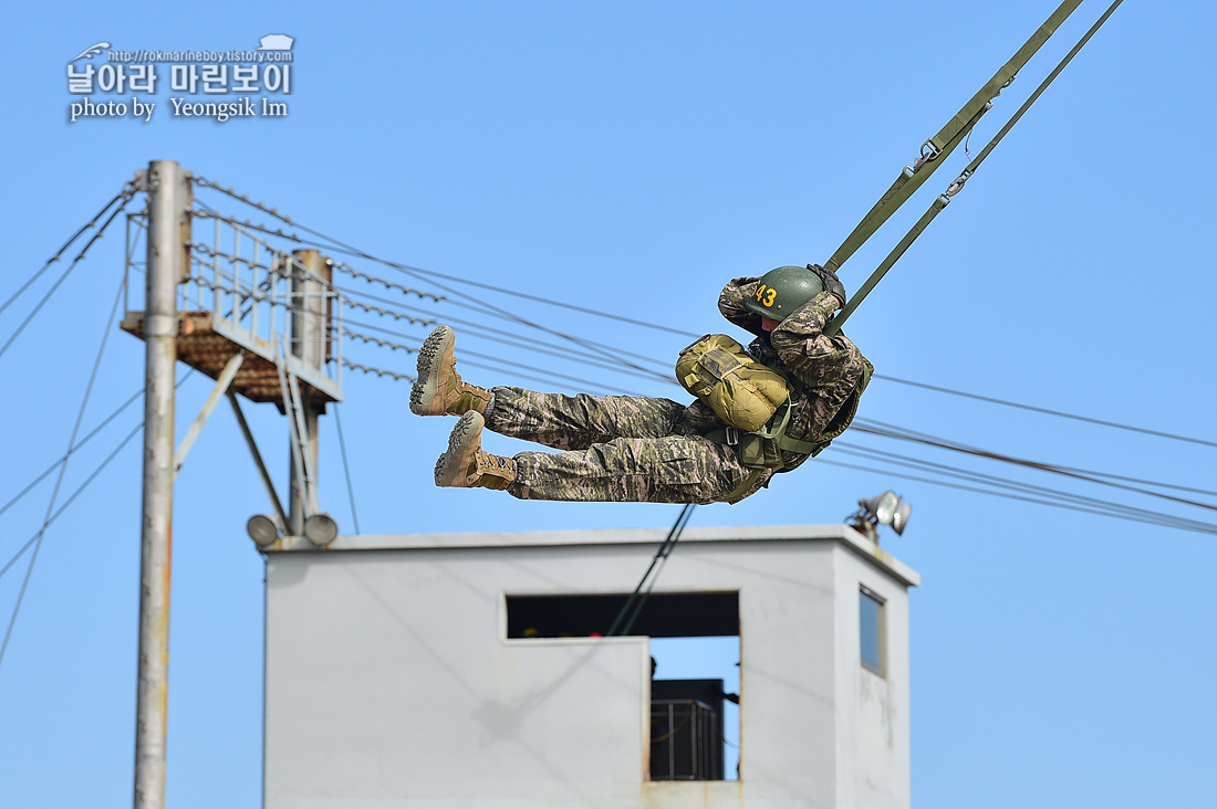 해병대 신병 1262기 5교육대 3주차 공중돌격훈련 6_2449.jpg