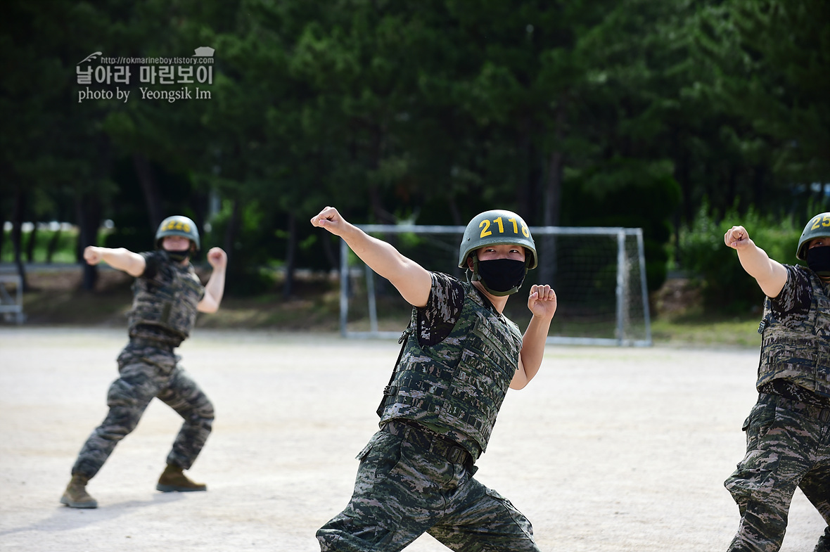 해병대 신병 1259기 2교육대 수류탄 사진 임영식작가_2000_1.jpg