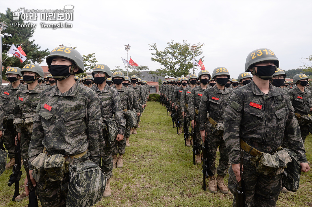 해병대 신병 1261기 빨간명찰수여식_8876_7.jpg